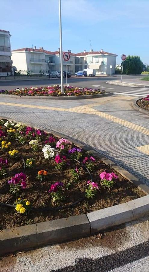 Райский Уголок Nea Moudania Exteriér fotografie