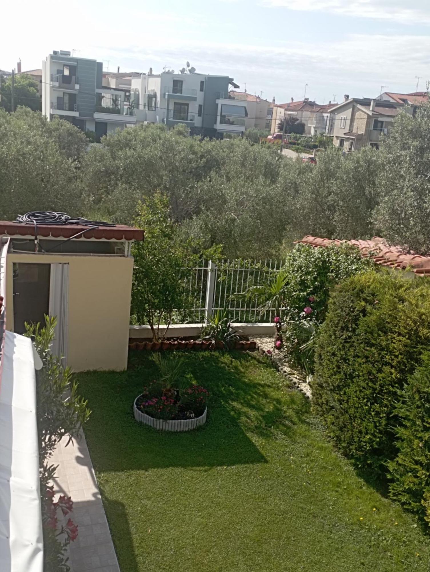 Райский Уголок Nea Moudania Exteriér fotografie